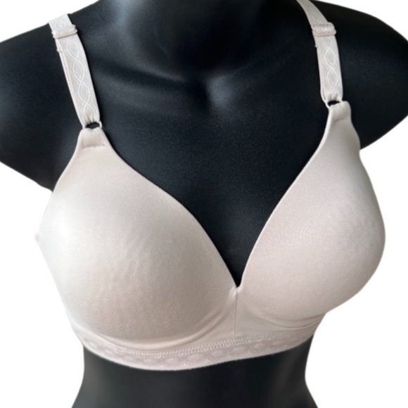 🌸4/$30🌸 Warner's Blissful Benefits Ultrasoft Wirefree Bra - Picture 1 of 16